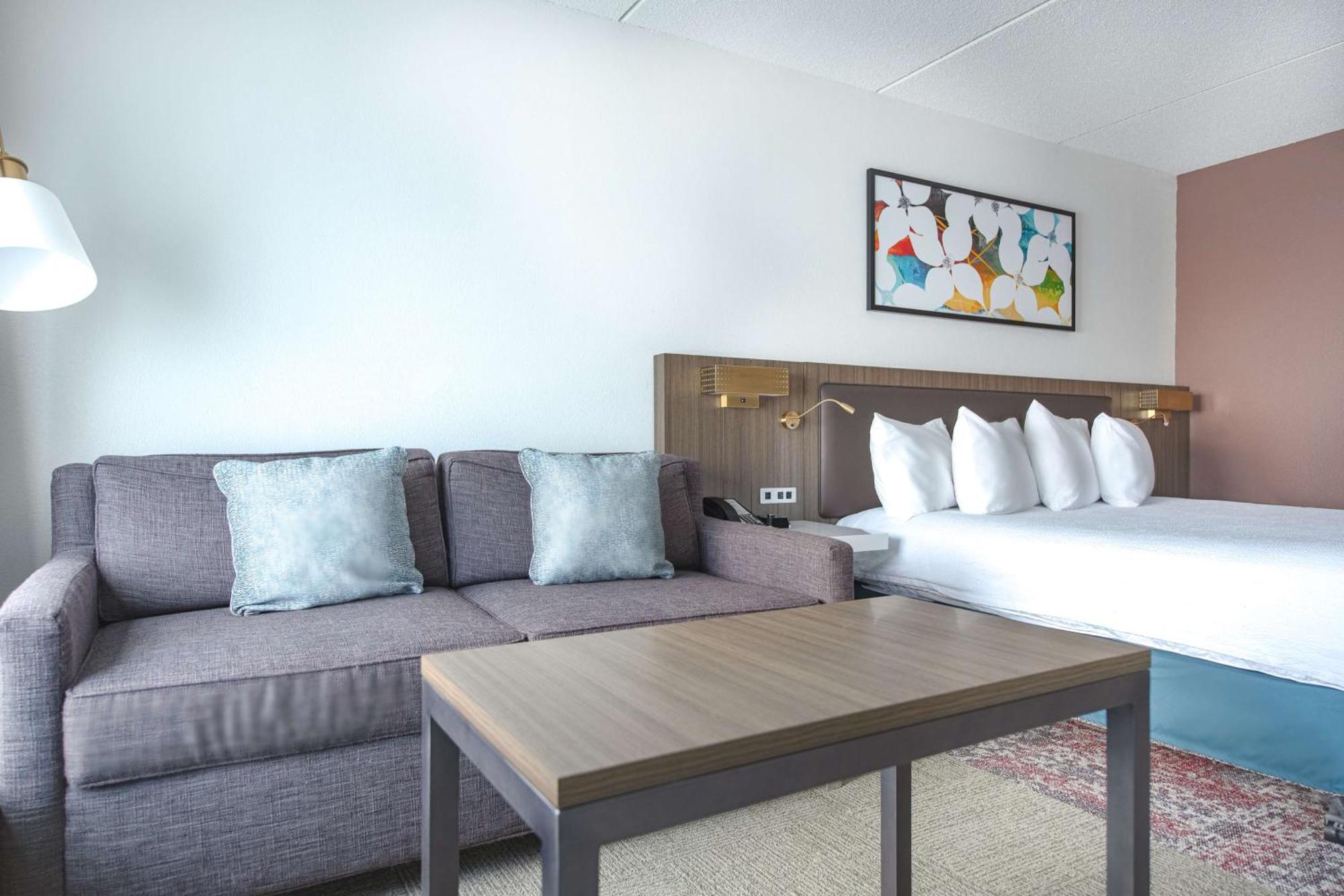 Hilton Garden Inn Newport News Kültér fotó